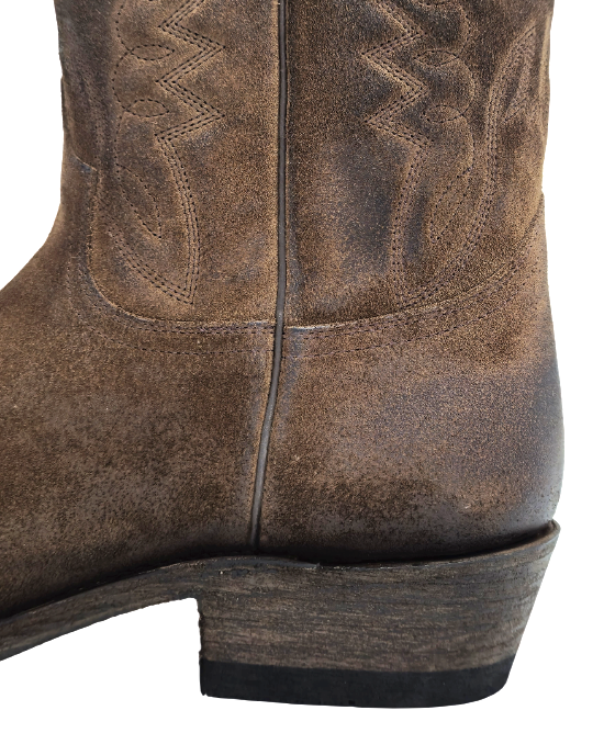 Mayura Arpia Afelpado Marron