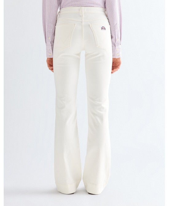 Wrangler - Women's Flare White ( Backorder only)