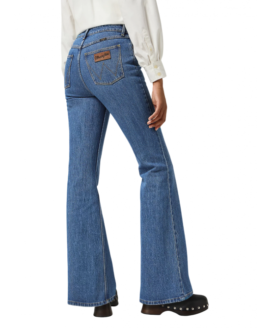 Wrangler - Women's Fierce Flare Meadow