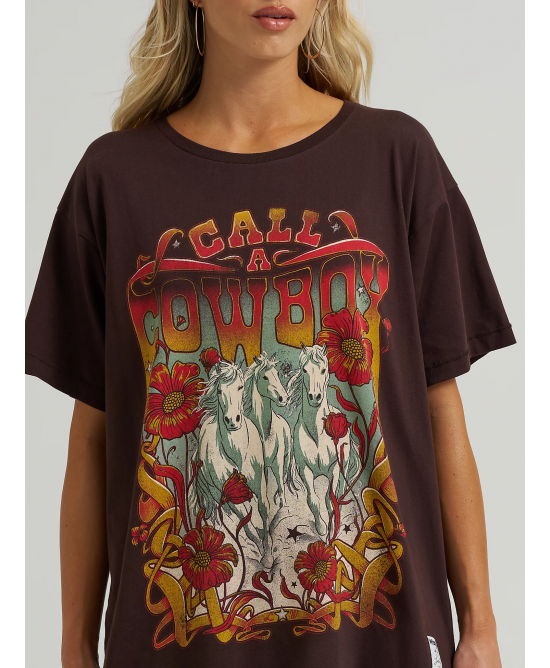 Wrangler - Lainey Wilson Call A Cowboy Oversized T-shirt