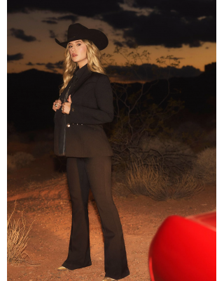 Wrangler - Lainey Wilson Black Polywrancher Flare Trousers