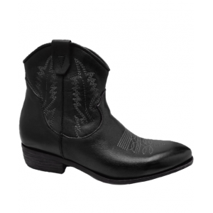 Zoe - Buffalo Ankle Black